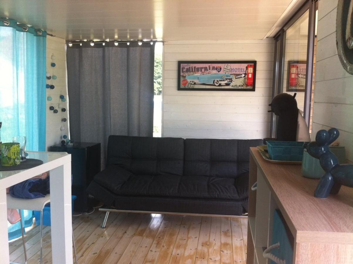 Les Nuits Insolites De La Mothe - Hebergement En Bulle Ou Tiny House Avec Spa Privatif Outremecourt Kültér fotó